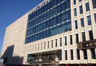 深圳别克GL8商务租车找奥马租车